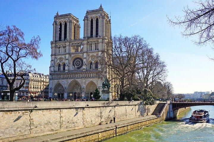 París en un día: Louvre, Notre-Dame, Sainte-Chapelle y más