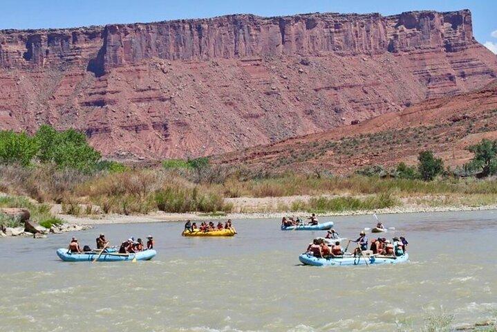 Fisher Towers Rafting dagtrip vanuit Moab