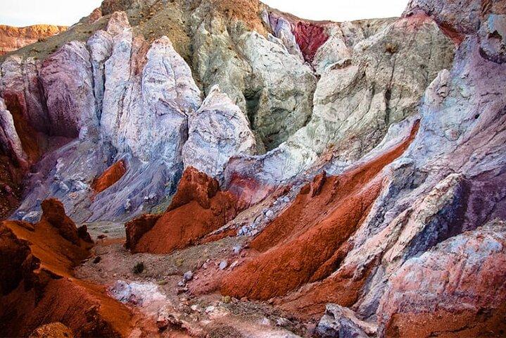 Farbenfrohe Pfade: Rainbow Valley