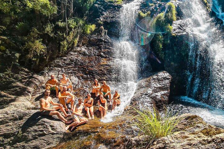 秘密の場所で地元の人のようにセラ ダルガのハイキング、ダイビング、食事