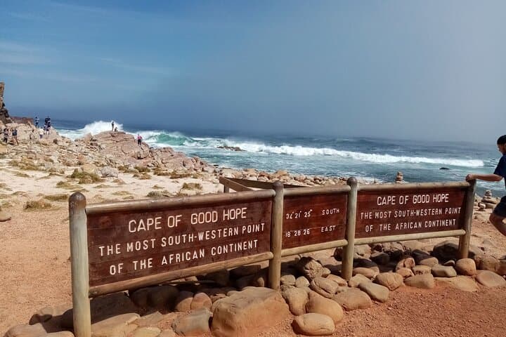 Small Group tour to Cape of Good Hope and Boulders Beach Penguin