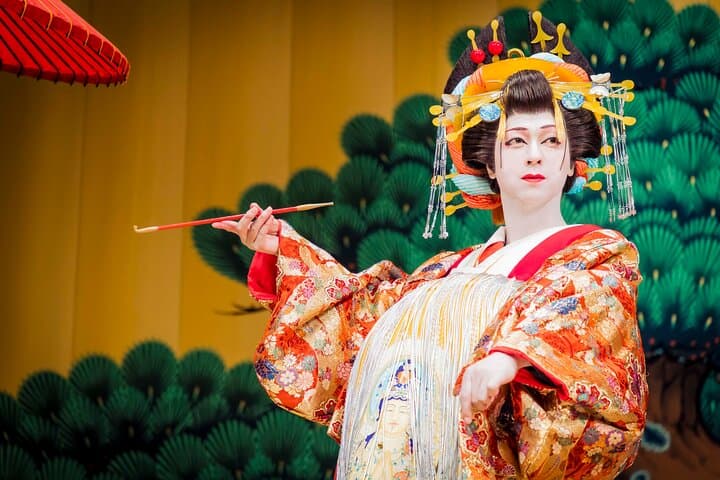 Tokyo Geisha or Oiran Dress-Up Experience and Professional Photos