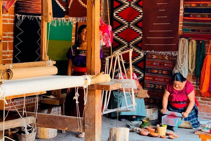 El Tule, Teotitlán, Mitla, Hierve el Agua en Mezcal-fabriek