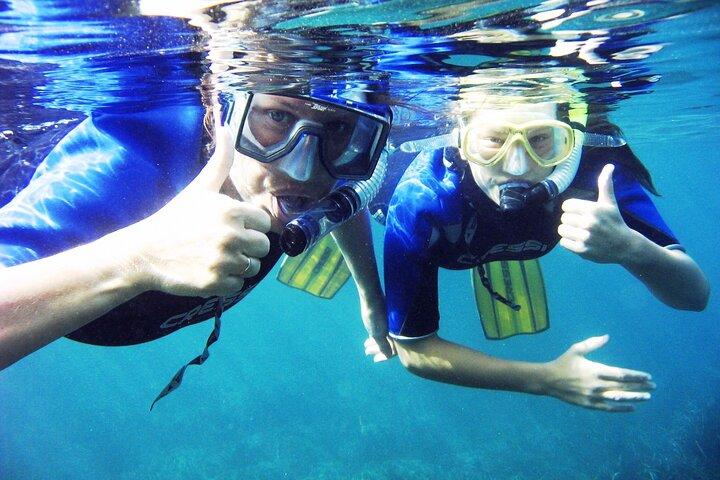 ギリシャのコス島でダイビングボートで半日シュノーケリング体験
