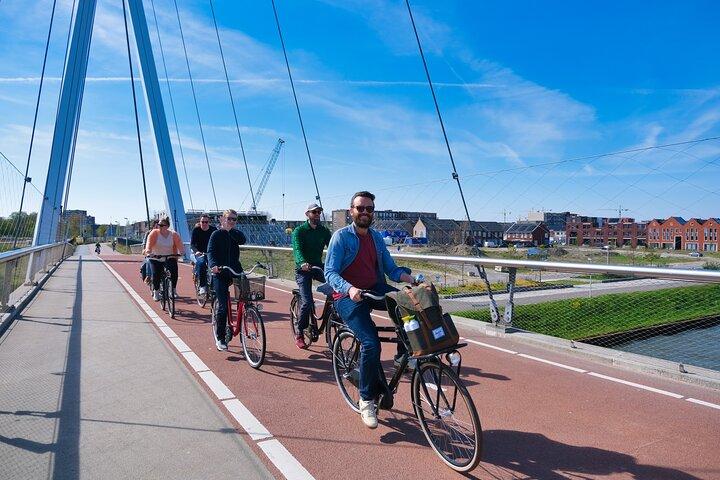 Utrecht Bike & Bite : De Ultieme Local Food Tour met Gids