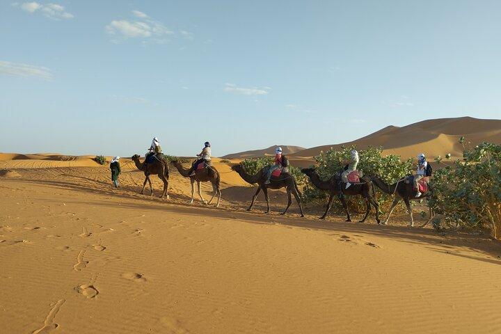 Noite em um campo privado do deserto do Sahara em Merzouga All Inclusive