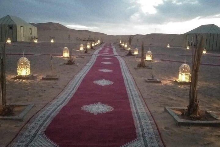 Noite em um campo privado do deserto do Sahara em Merzouga All Inclusive