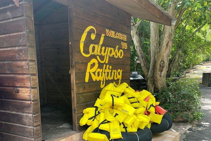 Ocho Rios White River Tubing mit Strand- und Mittagspause