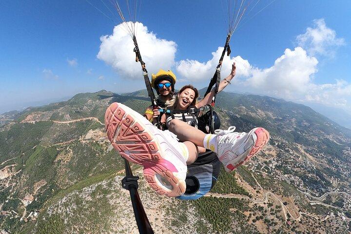 Tandem Paragliding in Alanya, Antalya Turkey with a Licensed Guide
