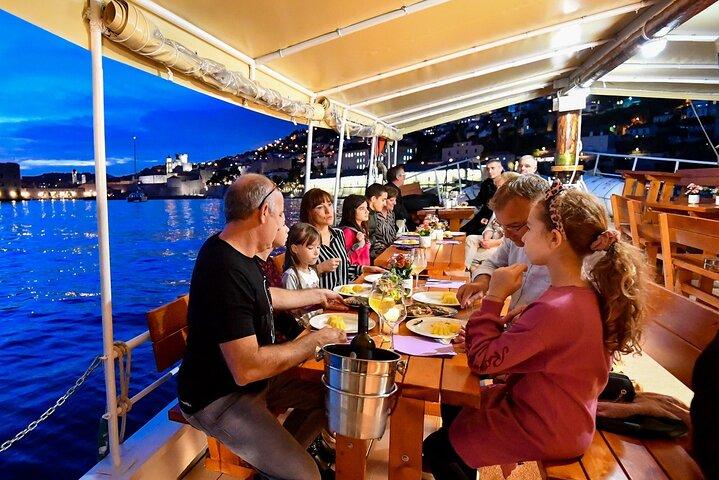 Gastro Dinner and Cruise around Dubrovnik Old Town