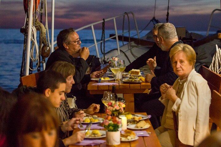 Gastro Dinner and Cruise around Dubrovnik Old Town