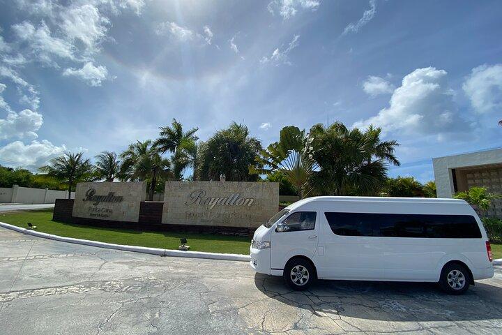 Transporte de ida e volta Punta Cana Aeroporto - Privado/VIP
