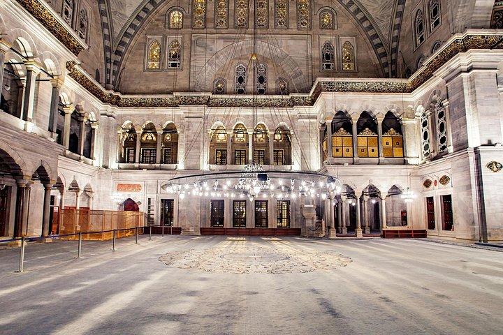 Istanbul's Historical Wonders - Private Tour with Guide