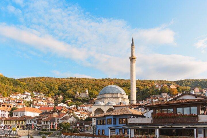 Verken Kosovo, Albanië&N.Macedonia; Semi-Privé Tour Leider & Auto