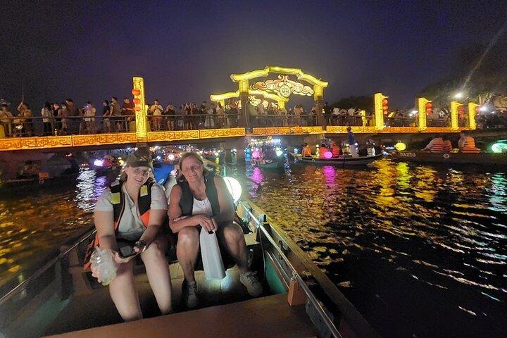 Basket Boat Ride per visitare Coconut Jungle e Hoi An Walking Tour con mercato notturno