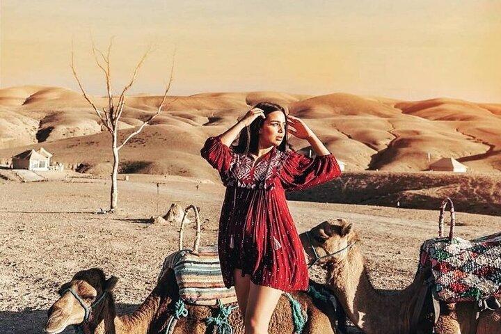 Marrakech: Sunset Dinner Show in Agafay Desert and Camel ride
