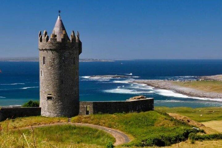 Cliffs of Moher og The Burren privat tur fra Dublin