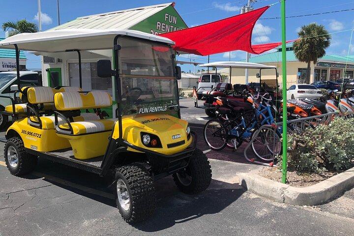 Six Passenger Golf Varukorg Uthyrning i Key West - Downtown