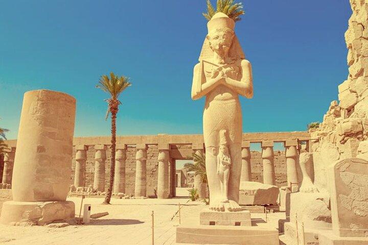 Pernottamento privato a Luxor da Marsa Alam con mongolfiera