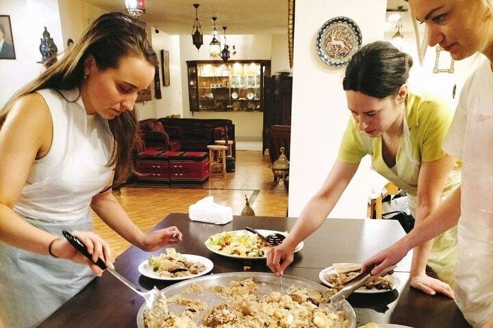 Aula de culinária privada de 2 horas com os locais em Amã