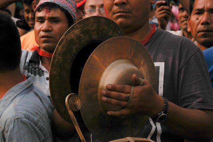 Festival Tour in Patan Rato Machhindranath Jatra 21. oder 23. April