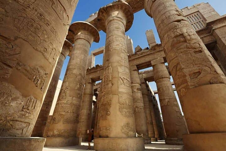 Private East Bank Tour: Luxor & Karnak Temples with Felucca ride
