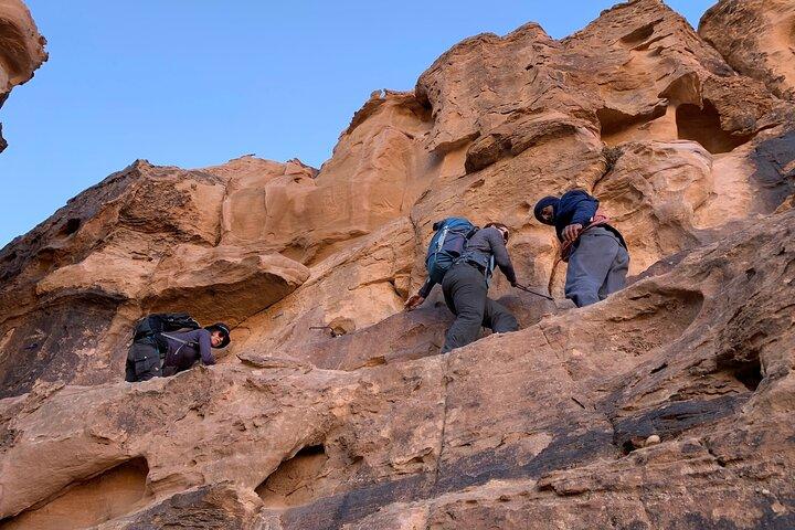 Randonnée Guidée De 2 Jours À Wadi Rum Jebal Al Hash