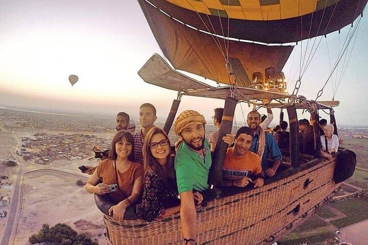 Sunrise Hot Air Balloon Ride in Luxor with Hotel Pickup