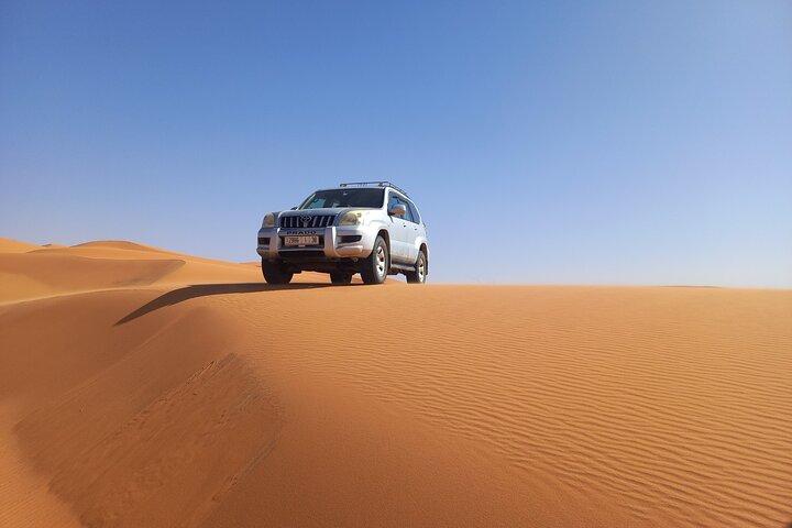 Sunset Merzouga Desert Safari i en privat jeep