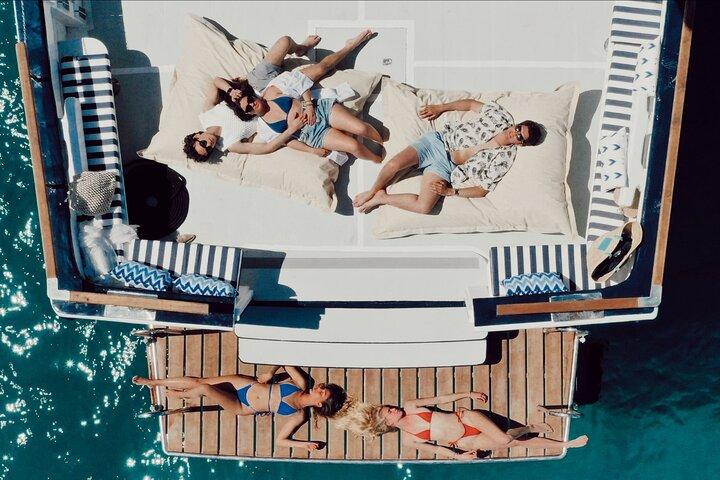 Tour en barco por la Bahía de Palma con snorkel y bebida