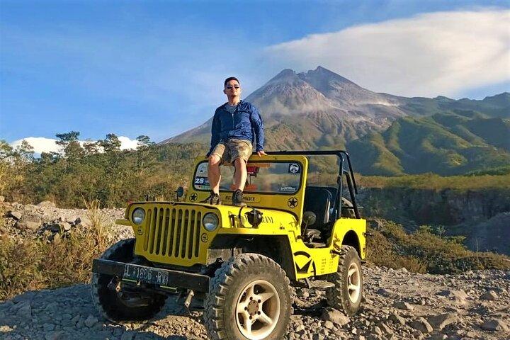 Merapi Jeep Volcano Private Tour och Prambanan Sunset