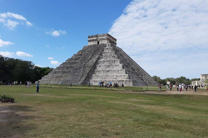 Da Mérida, cittadella di Chichen Itza, cenote Tsukan con Izamal