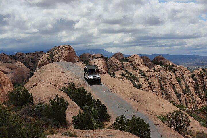 Hell’s Revenge Sunset Off-Road Hummer Adventure