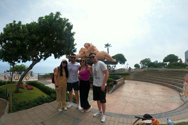 Lima City Tour with Catacombs and Pickup