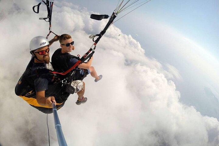 Tandem-Paragliding-Tour in Alanya mit Hin- und Rücktransfer