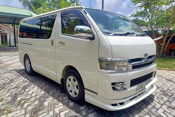 シュリランカでラグジュアリーなプライベートバンとレンタカー