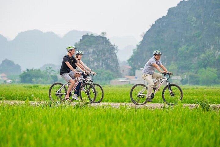 Hanoi - Ninh Binh - Baie d'Ha Long de 2 jours avec transfert