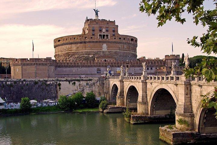 Outdoor Escape Adventure - The Ghosts of Rome