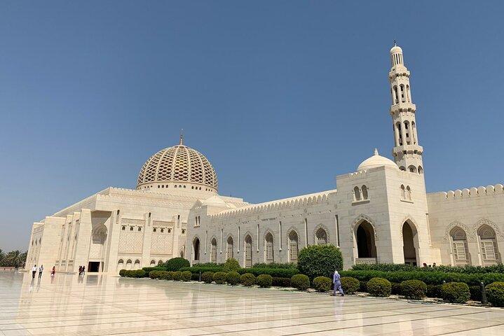 Private Half Day Muscat + Half Day Sidab Hike