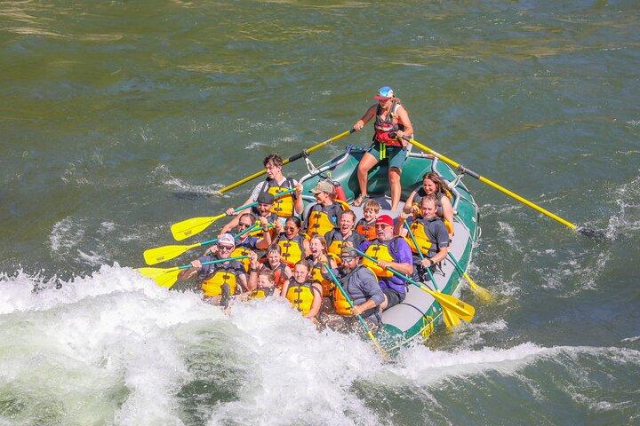 Tour de rafting en rápidos en Jackson Hole: aventura clásica