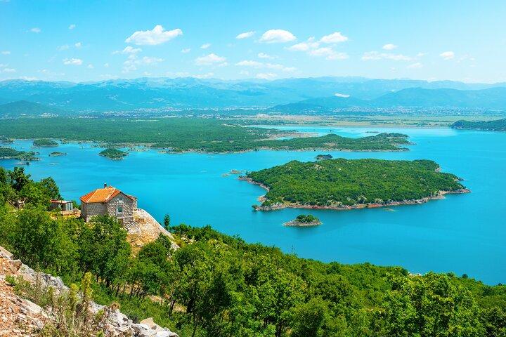 Von Petrovac oder Budva: Skutarisee-Kreuzfahrt mit Mittagessen
