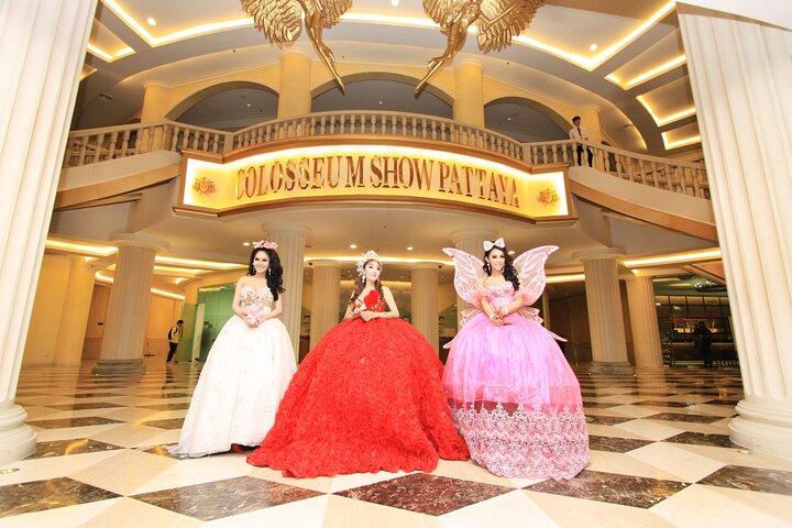 Colosseum Cabaret Show à Pattaya Billet d'entrée
