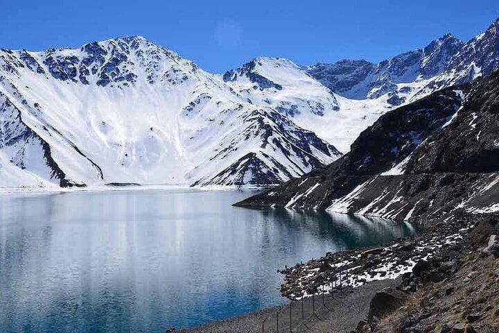 Picnic privato Embalse del Yeso sulle montagne delle Ande da Santiago