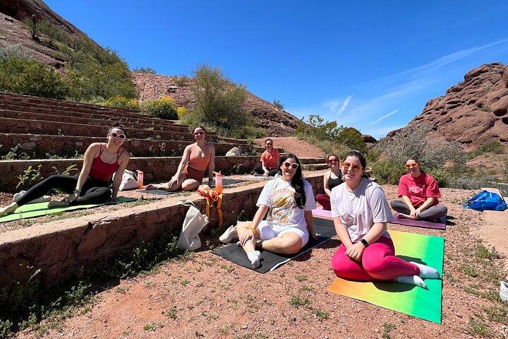 Incroyable randonnée guidée de 2 heures et yoga au parc Papago