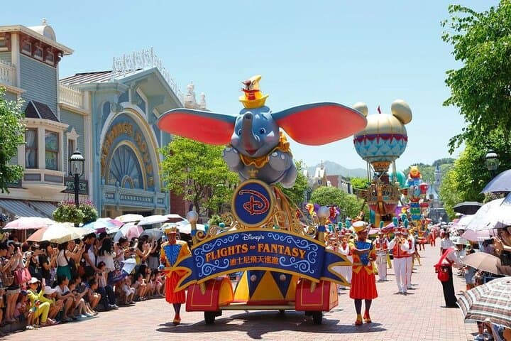 Hong Kong Disneyland: One-Day Ticket and Private Hotel Transfer