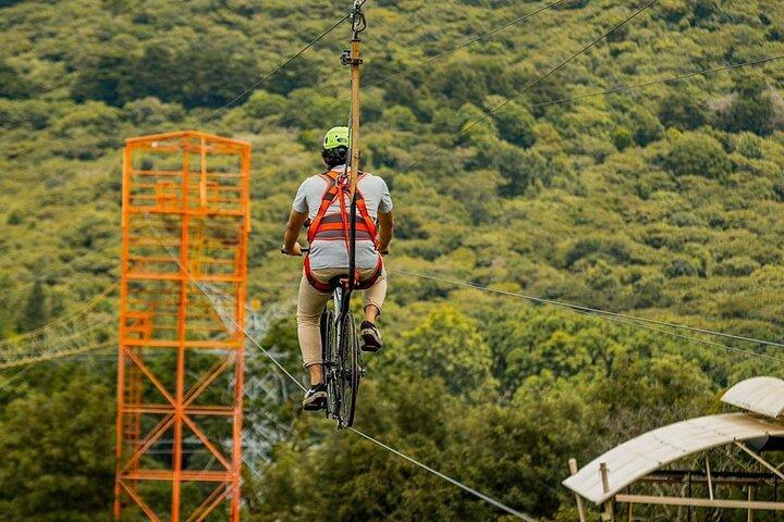 Il meglio di Ruta de Las Flores: Bike Zipline + Ataco + Hotsprings