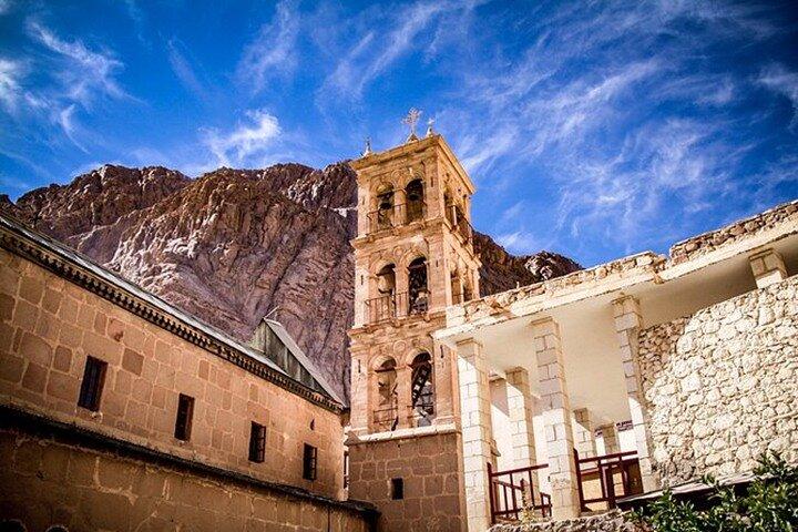 Moisés, Monte Sinai e Mosteiro de Santa Catarina saindo de Sharm