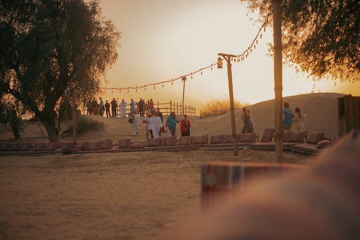 Al Marmoom Oasis Erlebnis mit Beduinen Abendessen