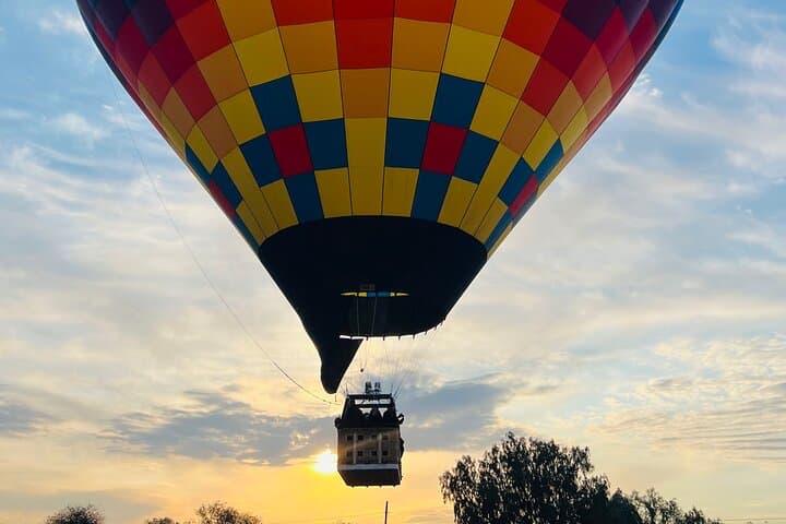 Hot Air Balloon Flight Over Teotihuacan