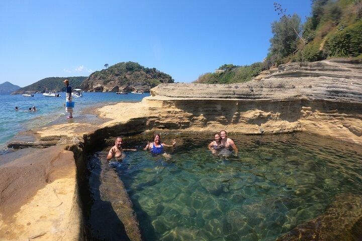 5h Day boat tour to discover Procida and/or Ischia Private